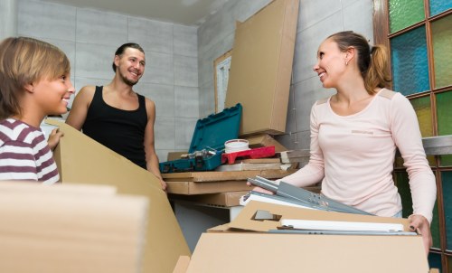 Moving van service for Pimlico residential streets