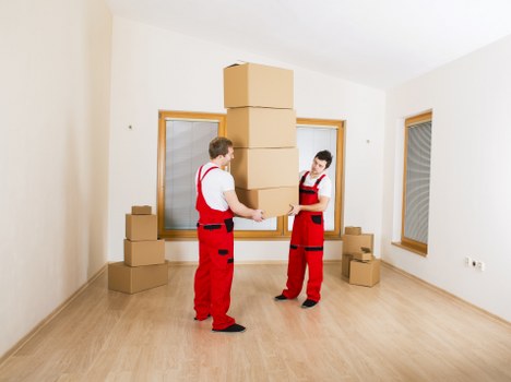 Local van service for flat moves in Pimlico